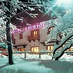 Bristol 酒店 3*
