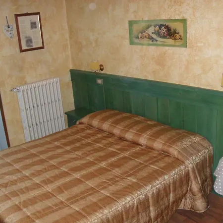 Bristol Otel Fiumalbo