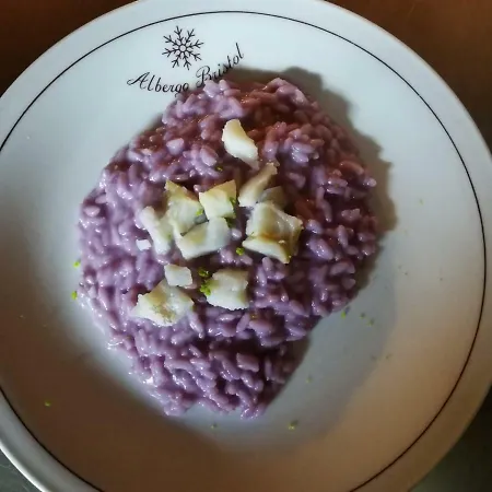 Bristol Ξενοδοχείο 3*