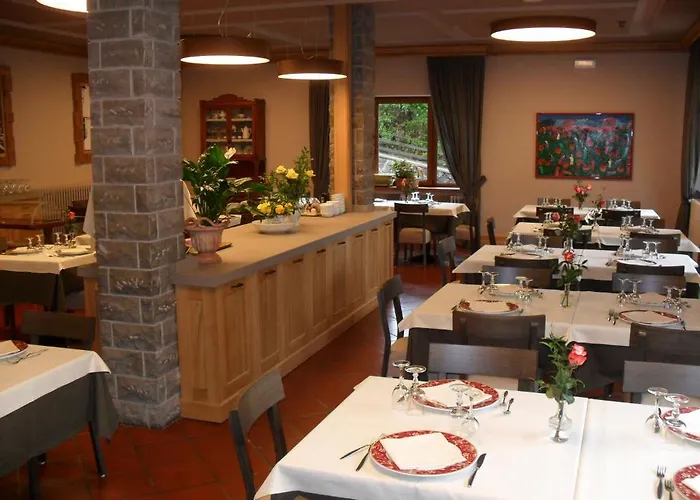 מלון Bristol פיומאלבו